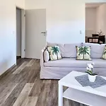 Stunning In Passow Ot Charlottenho Appartamento